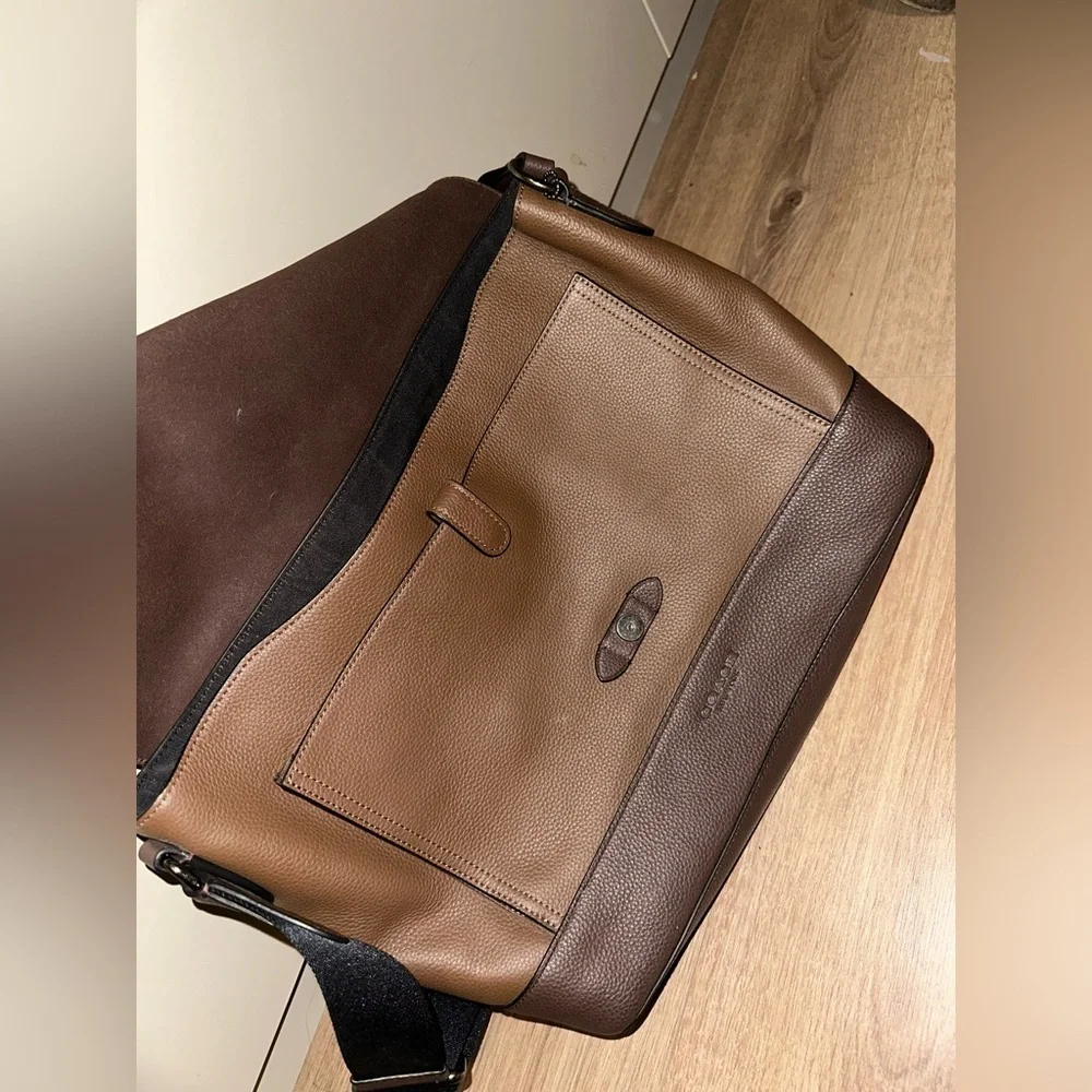 COACH Brown HUDSON Messenger in Heritage Colorblock Leather
